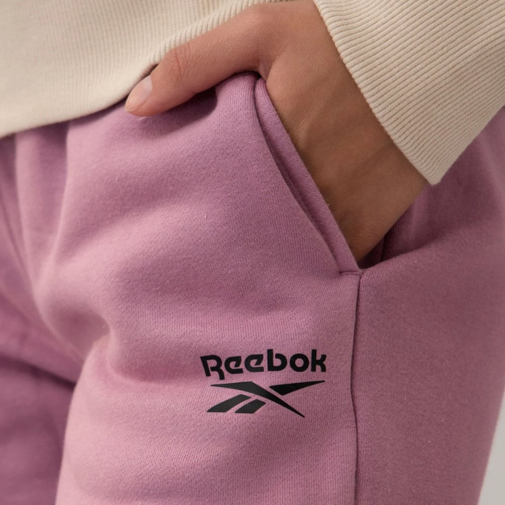 Pantalón Classics | Women Small Logo Fleece Cuff Pant | Mujer - Imagen 4