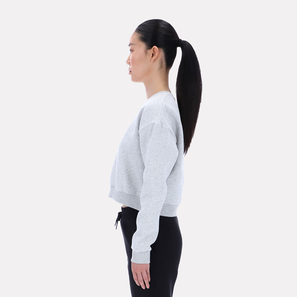 Polera Classics | Hazel Cropped Sweatshirt | Mujer - Imagen 3