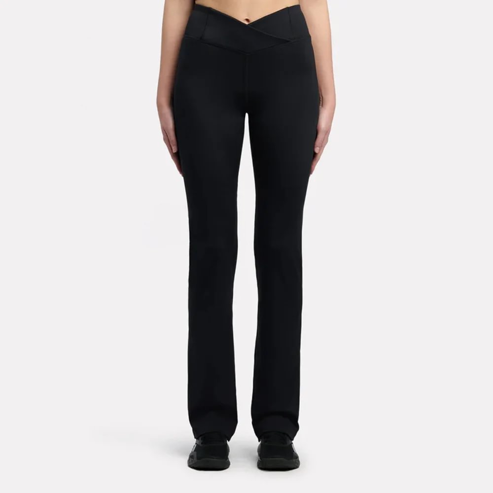 Pantalón Training | Core High Rise Bootcut Pant | Mujer - Imagen 1